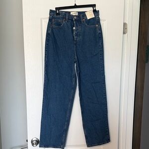 Universal Thread Straight Jeans in Deep Blue Size 6 NWT